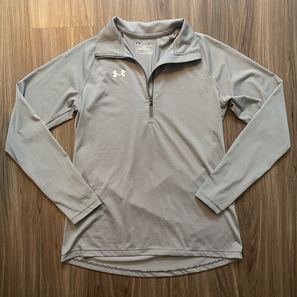 Under Armour Running Pullover Size Small